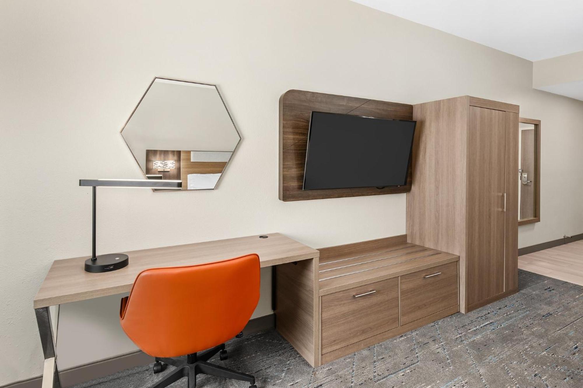 Holiday Inn Express Hurricane Mills Waverly By Ihg Экстерьер фото