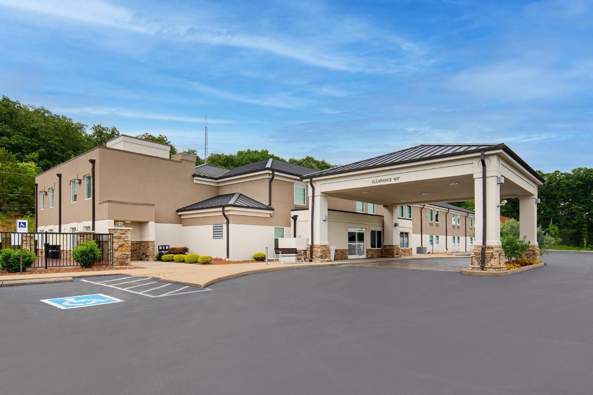 Holiday Inn Express Hurricane Mills Waverly By Ihg Экстерьер фото