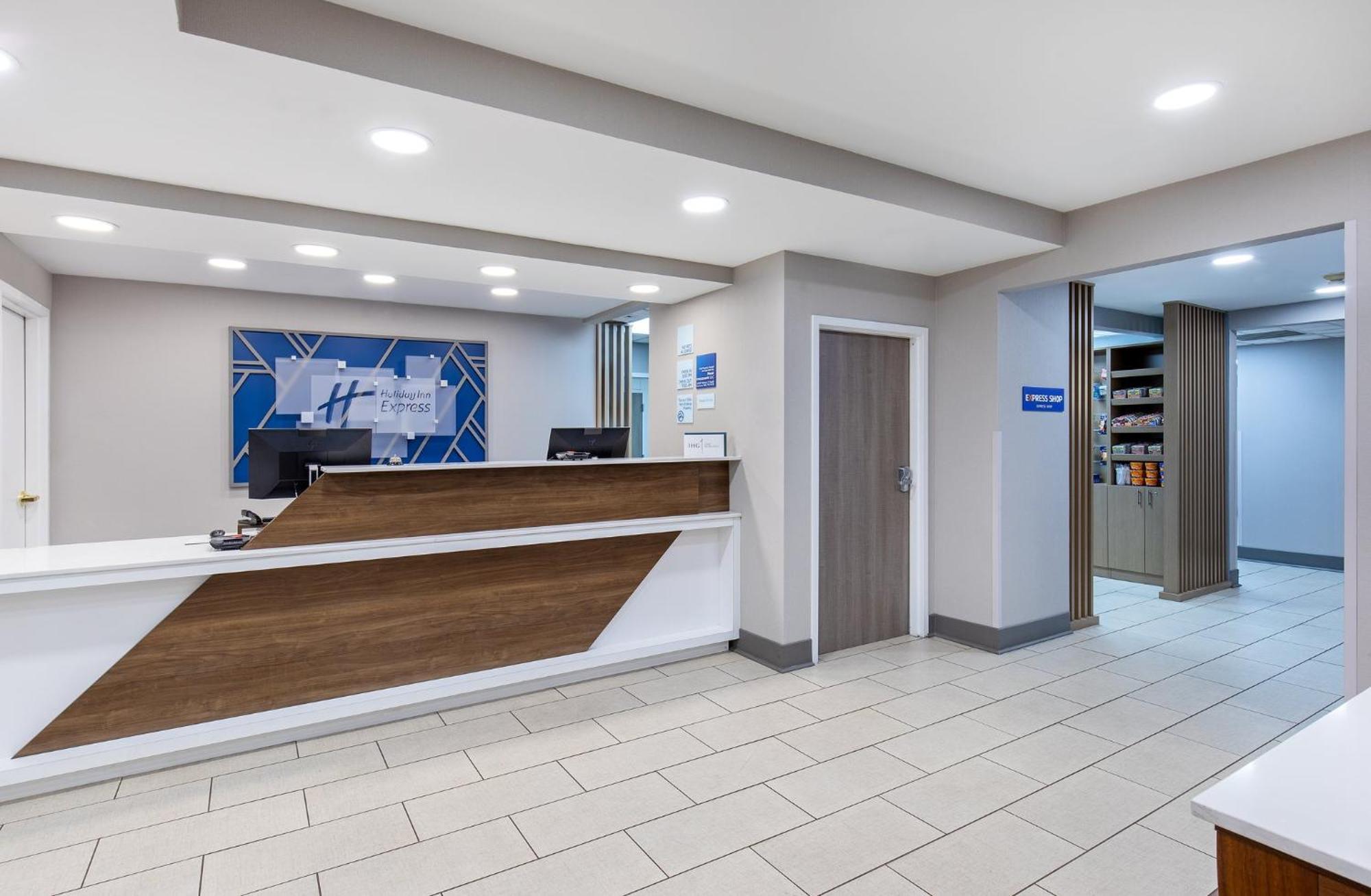 Holiday Inn Express Hurricane Mills Waverly By Ihg Экстерьер фото