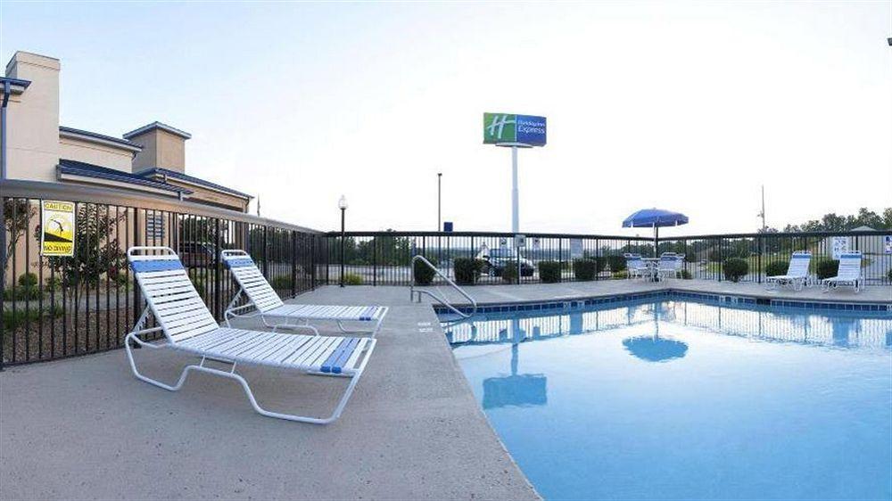 Holiday Inn Express Hurricane Mills Waverly By Ihg Экстерьер фото