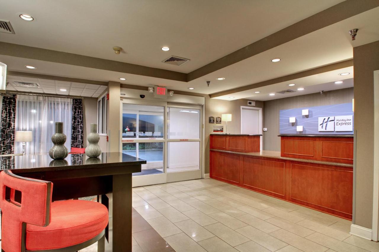 Holiday Inn Express Hurricane Mills Waverly By Ihg Экстерьер фото