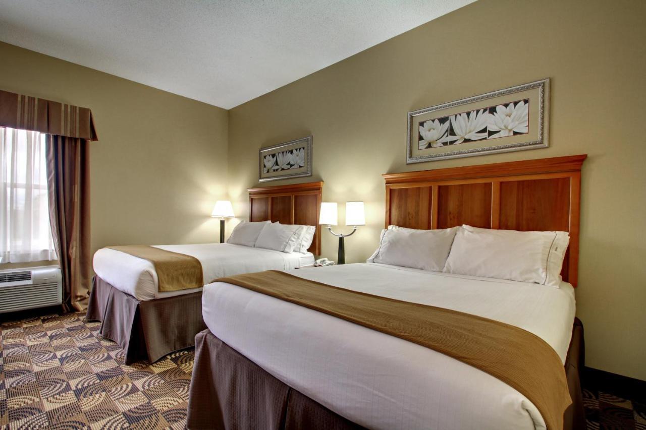 Holiday Inn Express Hurricane Mills Waverly By Ihg Экстерьер фото